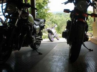 バイクガレージからの風景